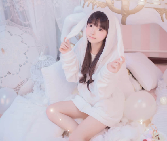 樱群 – 4套写真合集